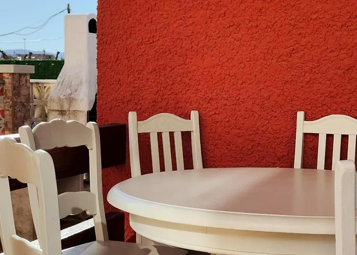 La Casita De Lola